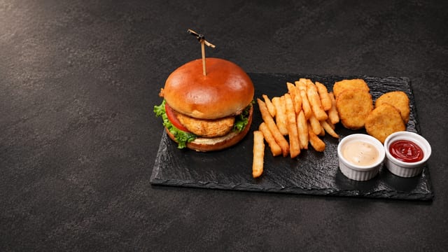 Kids Chicken Meal