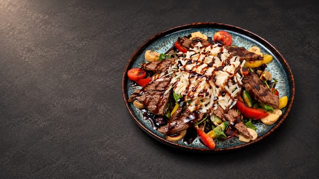 Platan Salad.
