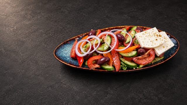 Fresh Salad.